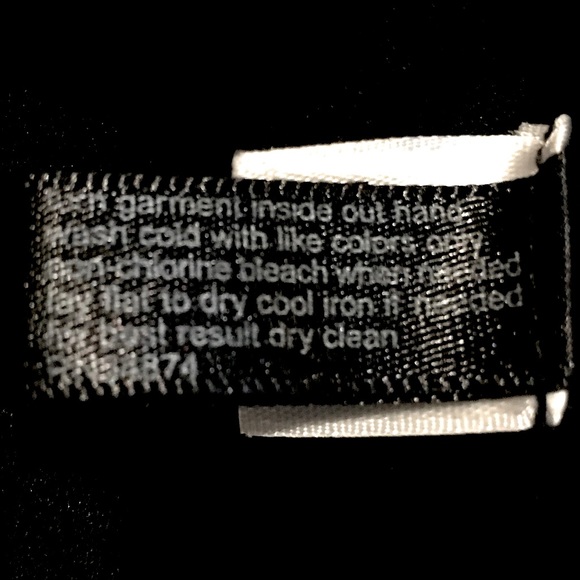 The Limited- black turtleneck size Med - Picture 5 of 5